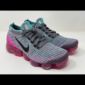 Nike VaporMax Flyknit 3 Gunsmoke Fuchsia